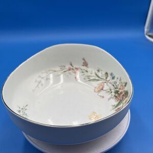 Premiere Fine China Berkshire MD304 Serving Bowl Floral 8”X8.5" Home Beautiful